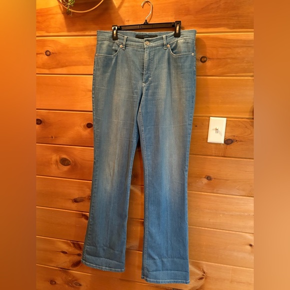 Escada “Kate” Women's Light Blue Boot Cut Jeans - Picture 1 of 15